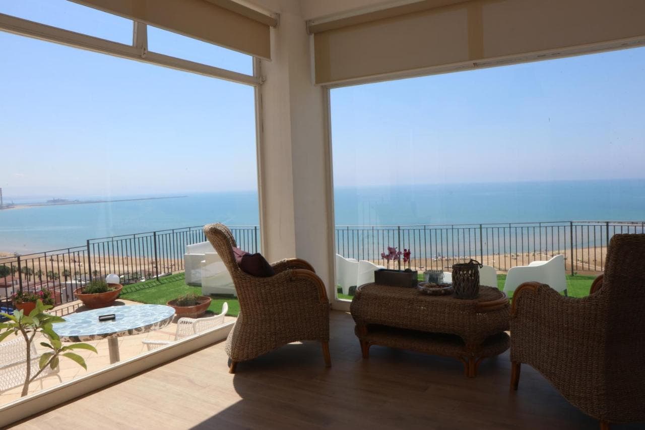 veranda